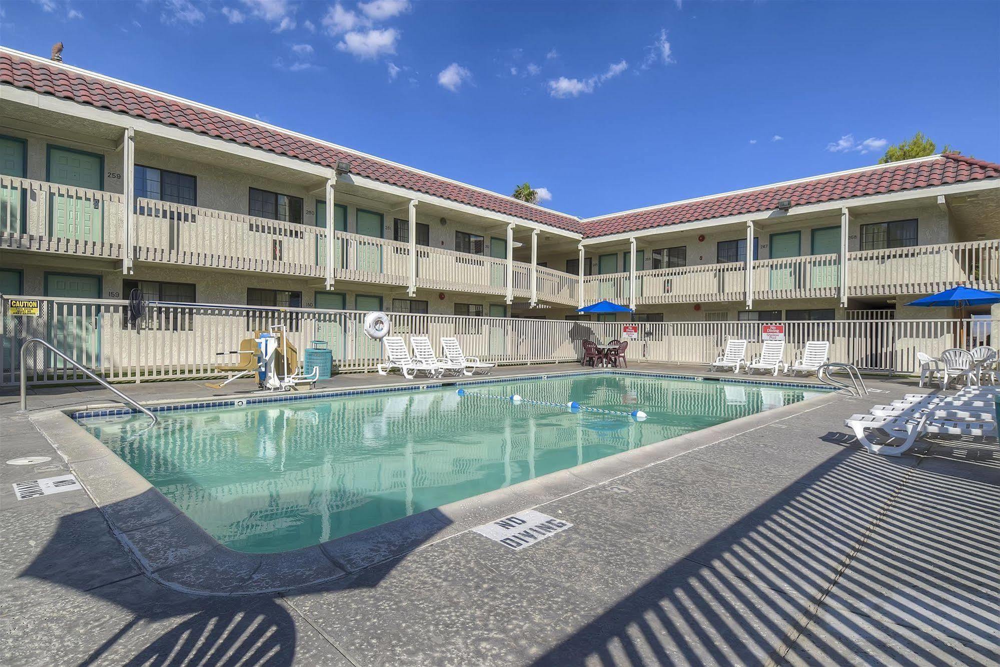 Motel 6-Barstow, Ca מראה חיצוני תמונה